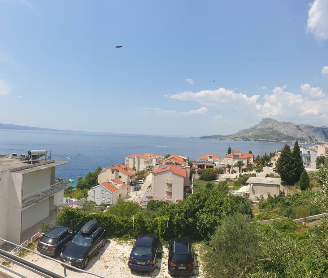 Apartmani Atila Damir Omiš Exterior foto
